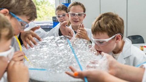 FerienForscher bei Infraserv Höchst